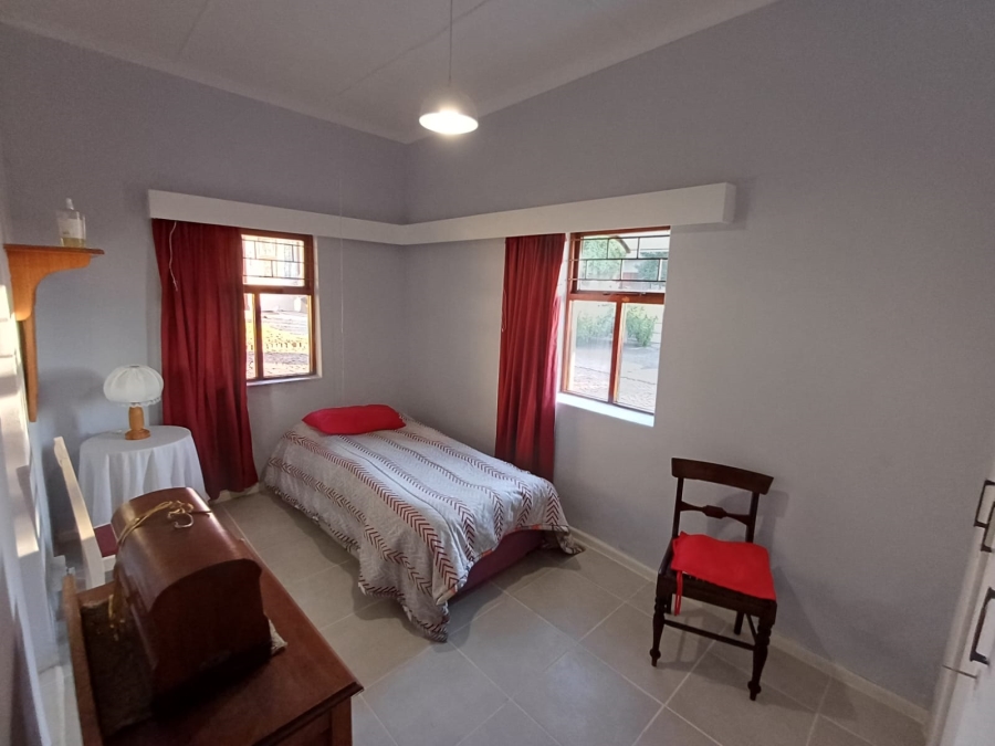 To Let 3 Bedroom Property for Rent in Albertinia Western Cape